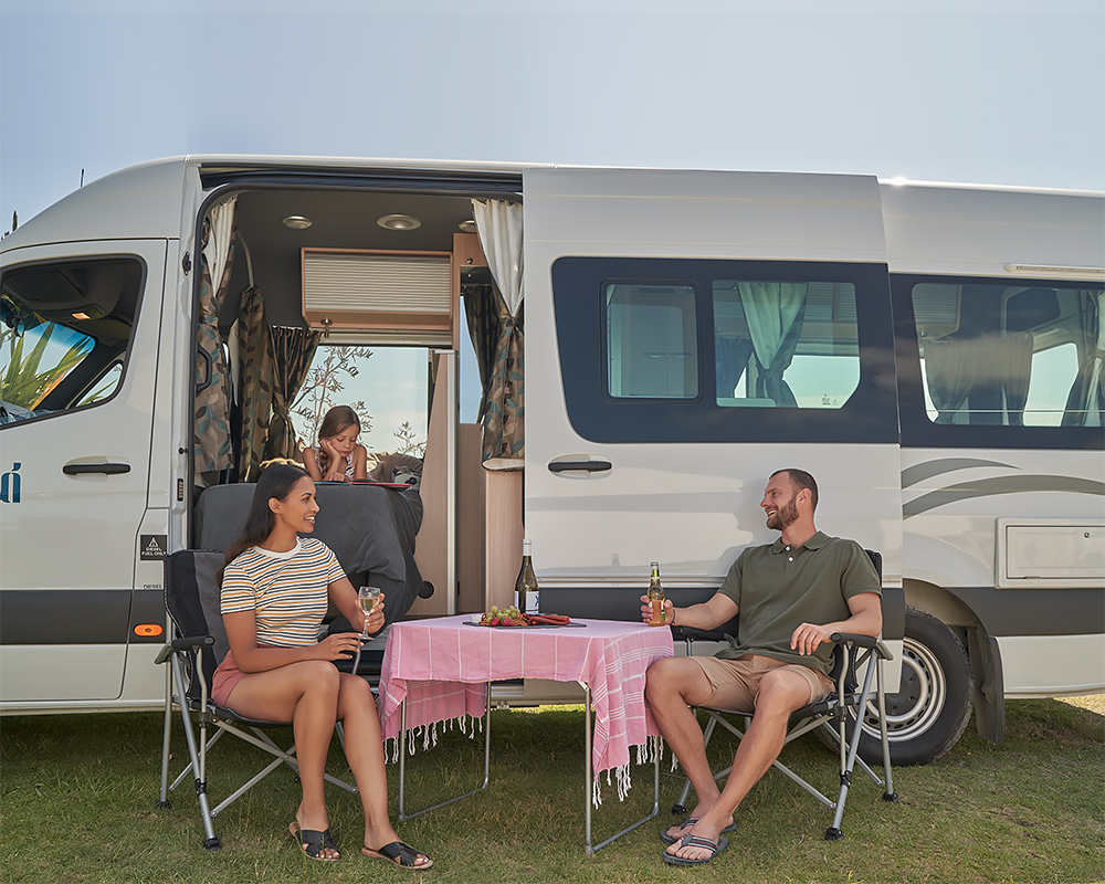 Ultima Plus - Motorhome